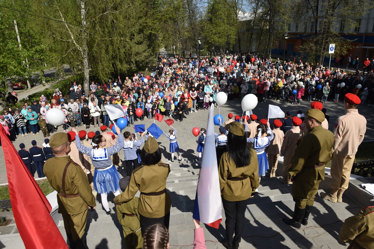 Череда мероприятий ко Дню Победы в АО «Златмаш» завершилась митингом и салютом