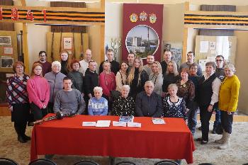 Молодые работники АО "Златмаш" встретились с ветеранами предприятия в заводском музее